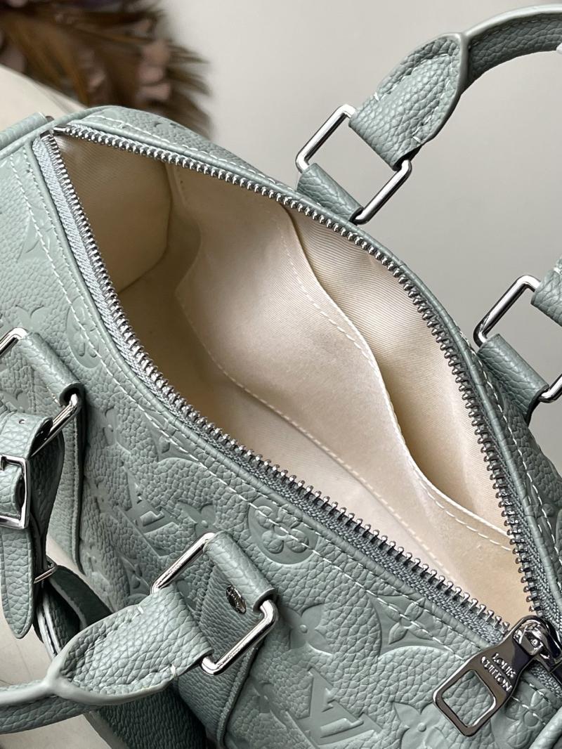 Louis Vuitton Keepall Bandouliere 25 M13866