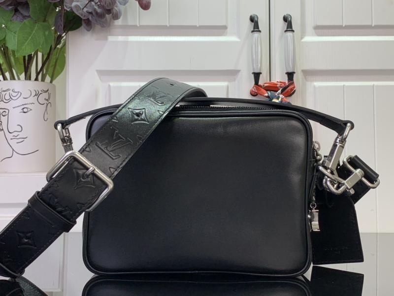 Louis Vuitton Nil M13987