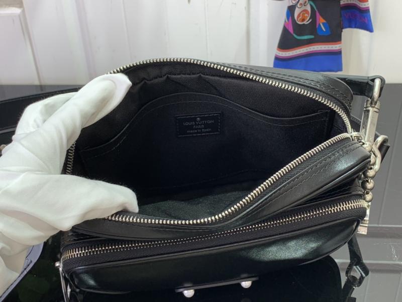 Louis Vuitton Nil M13987