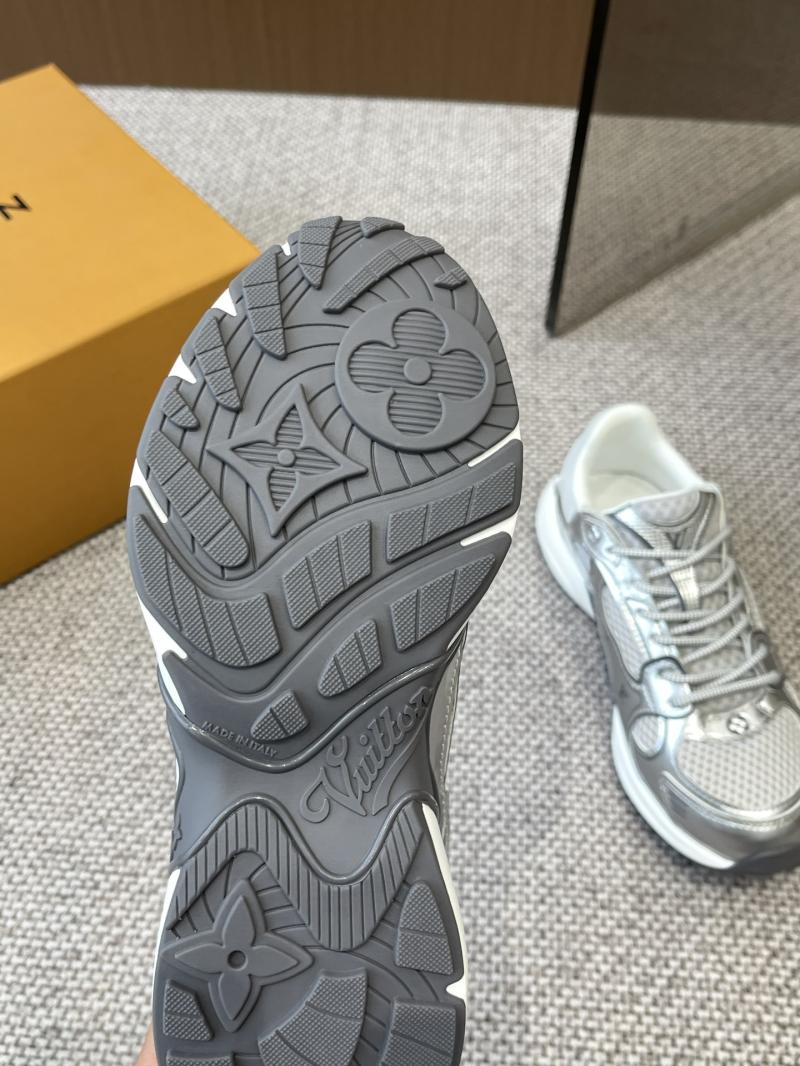Louis Vuitton Unisex Sneakers SLS33003