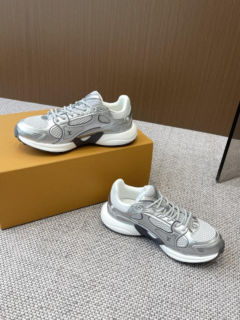 Louis Vuitton Unisex Sneakers SLS33003
