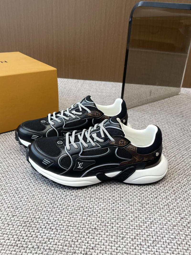 Louis Vuitton Unisex Sneakers SLS33005