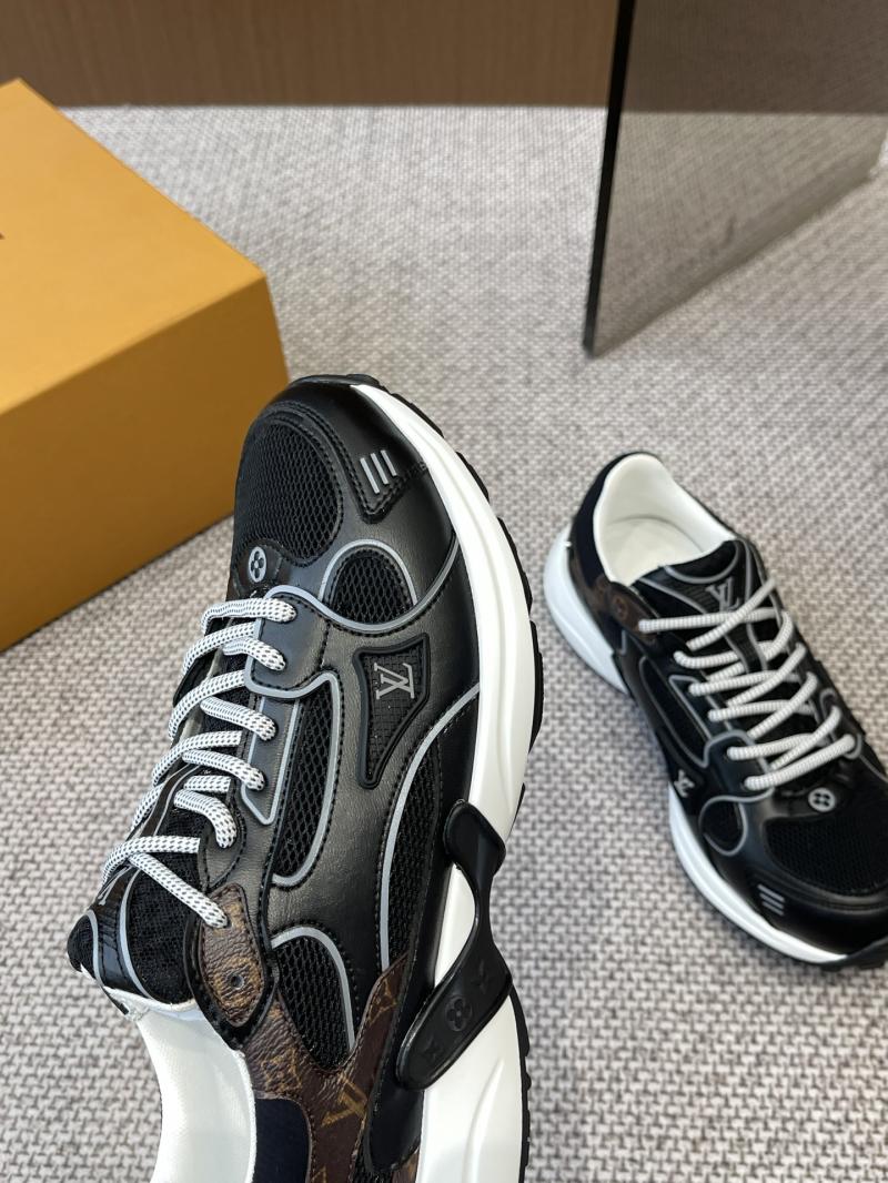 Louis Vuitton Unisex Sneakers SLS33005