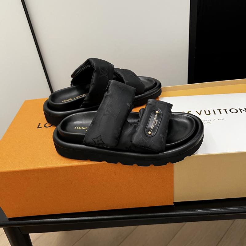 Louis Vuitton Unisex Sandals SLU32603