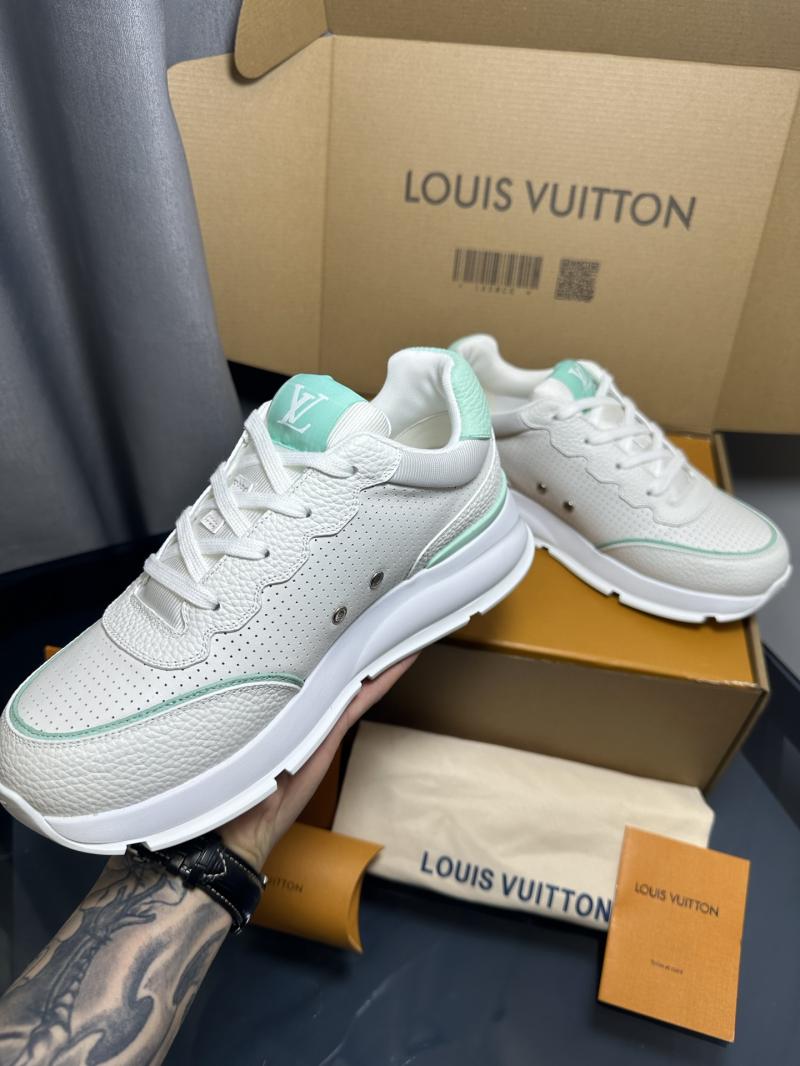 Louis Vuitton Unisex Sneakers SLU32608