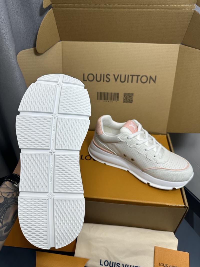 Louis Vuitton Unisex Sneakers SLU32610