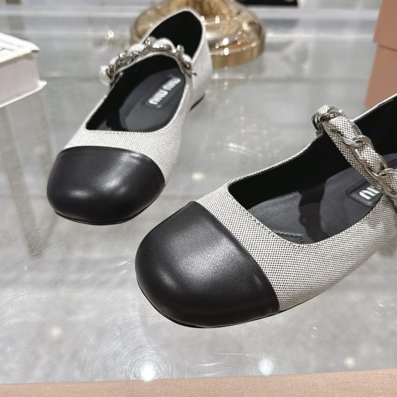 Miu Miu Ballet Shoes SMB32701