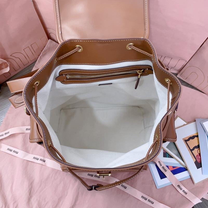 Miu Miu Leather backpack Cognac 5BZ042