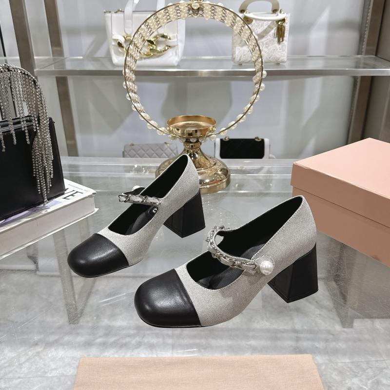Miu Miu Pumps SMP32702