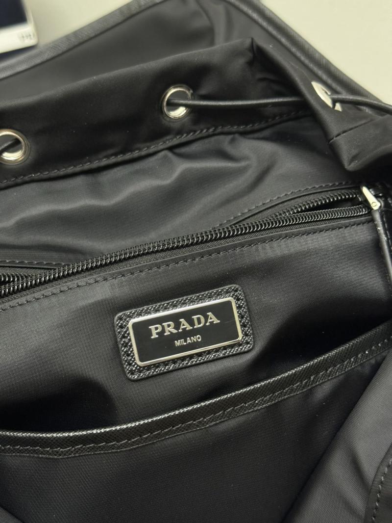 Prada Re-Nylon and Saffiano leather backpack 2VZ019