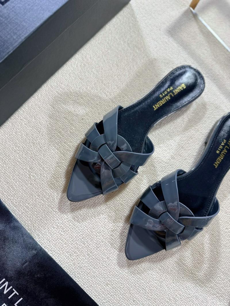 Saint Laurent Sandals SSS33113
