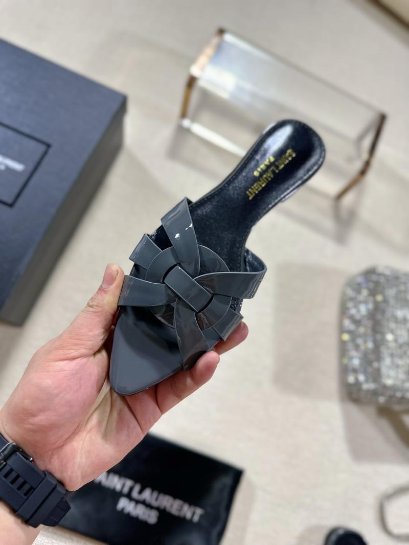 Saint Laurent Sandals SSS33113