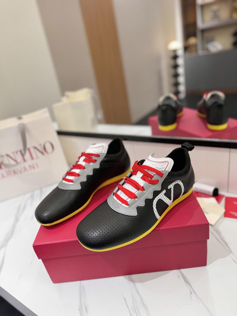 Valentino Unisex Sneakers SVS33103