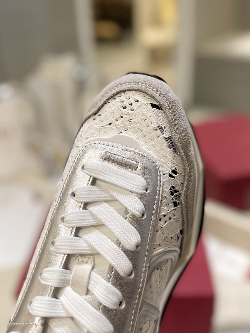 Valentino Unisex Sneakers SVS41102