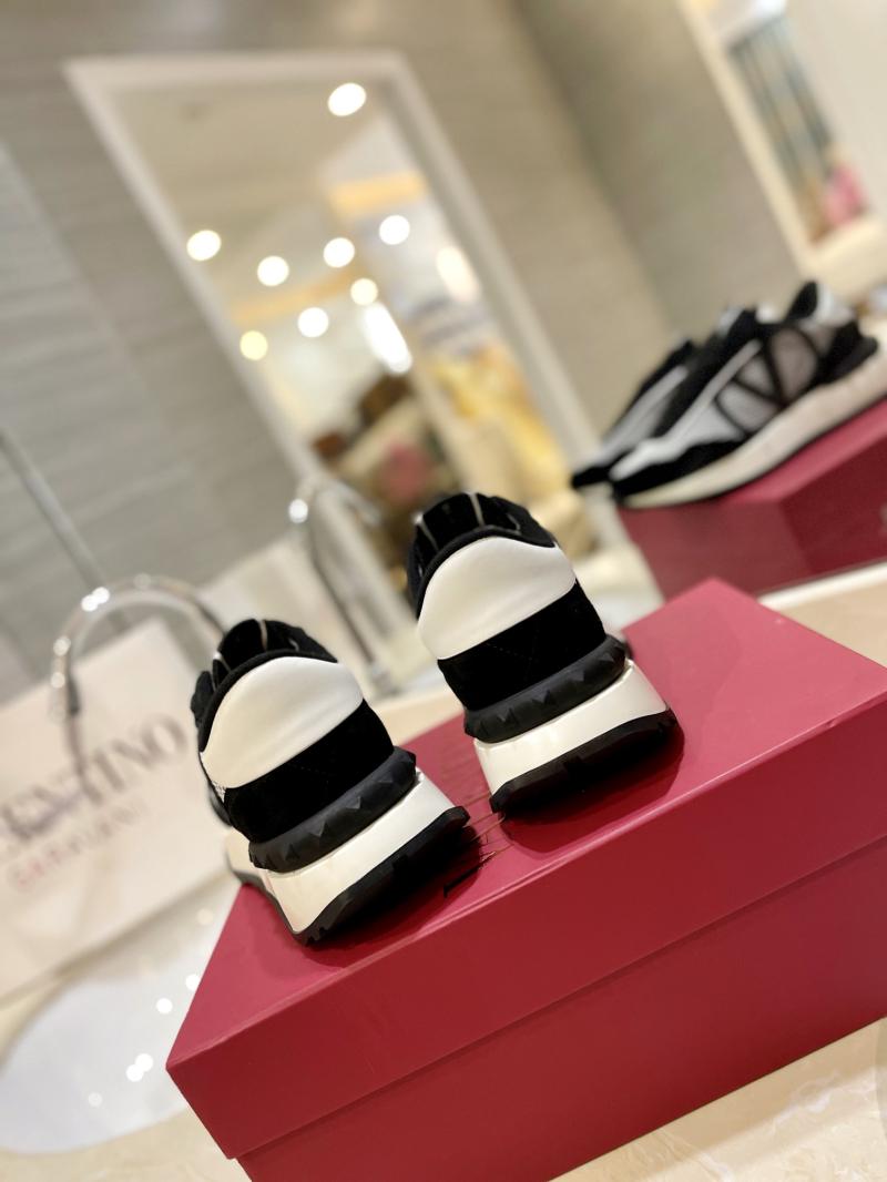 Valentino Unisex Sneakers SVS41107