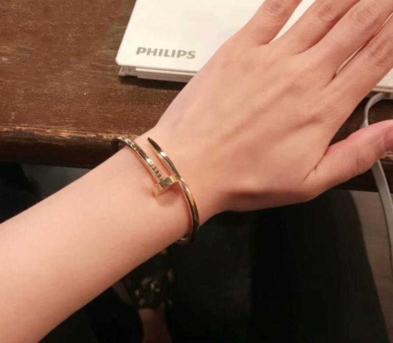 Cartier Bracelet CAB42701