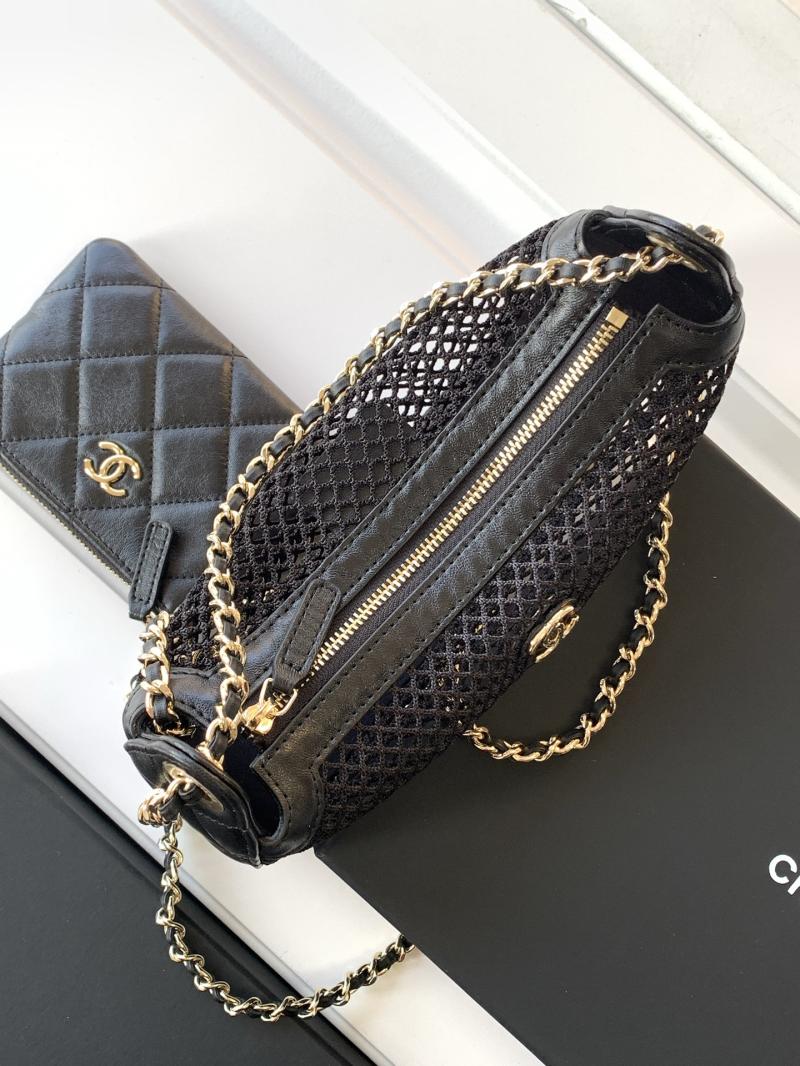 Chanel Clutch With Chain Black AP4572