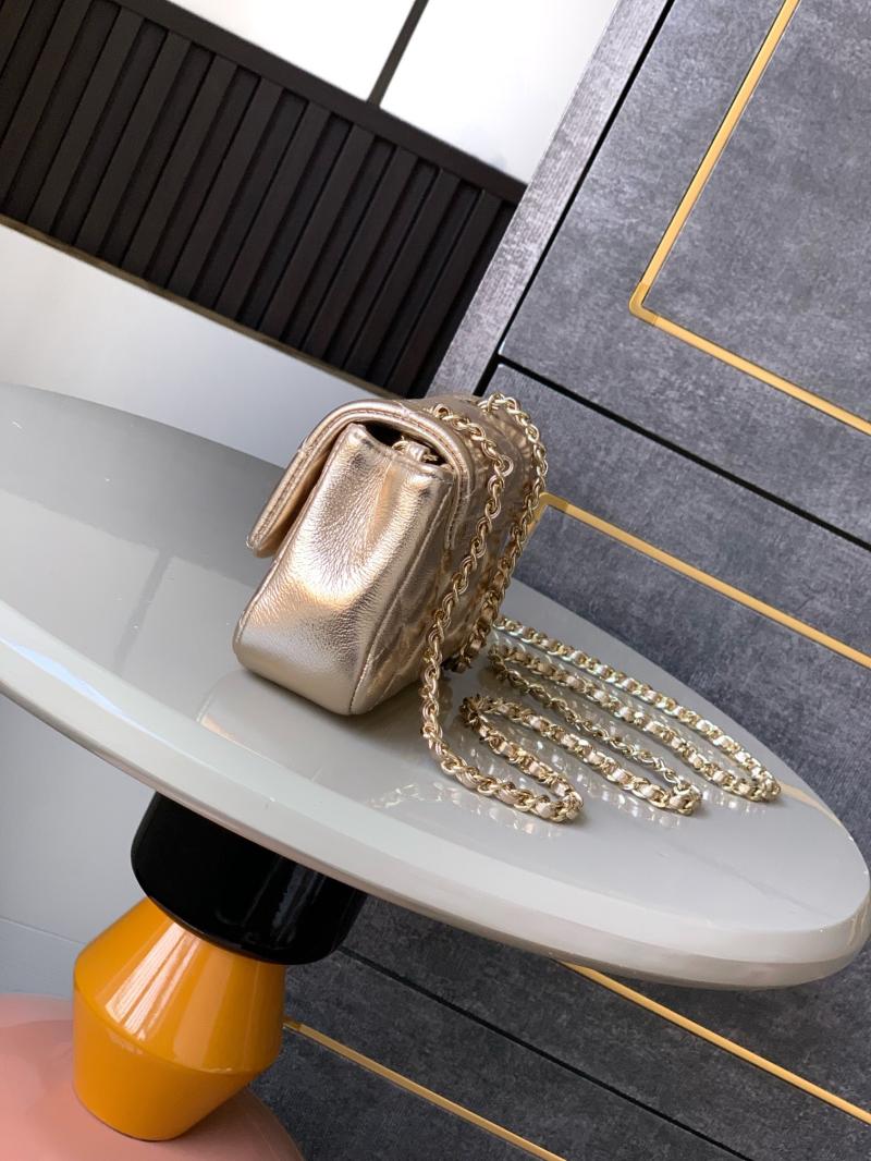 Chanel Clutch With Chain Gold AP4593