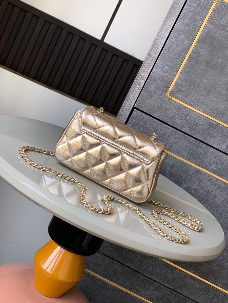 Chanel Clutch With Chain Gold AP4593