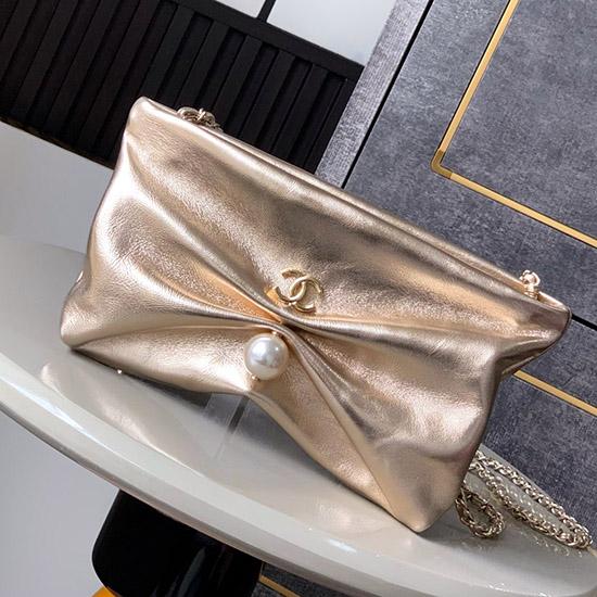 Chanel Clutch With Chain Gold AP4613