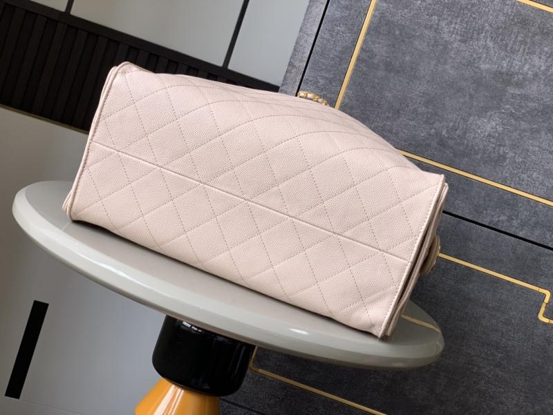 Chanel Grained Calfskin 25 Medium Handbag Pink AS5311