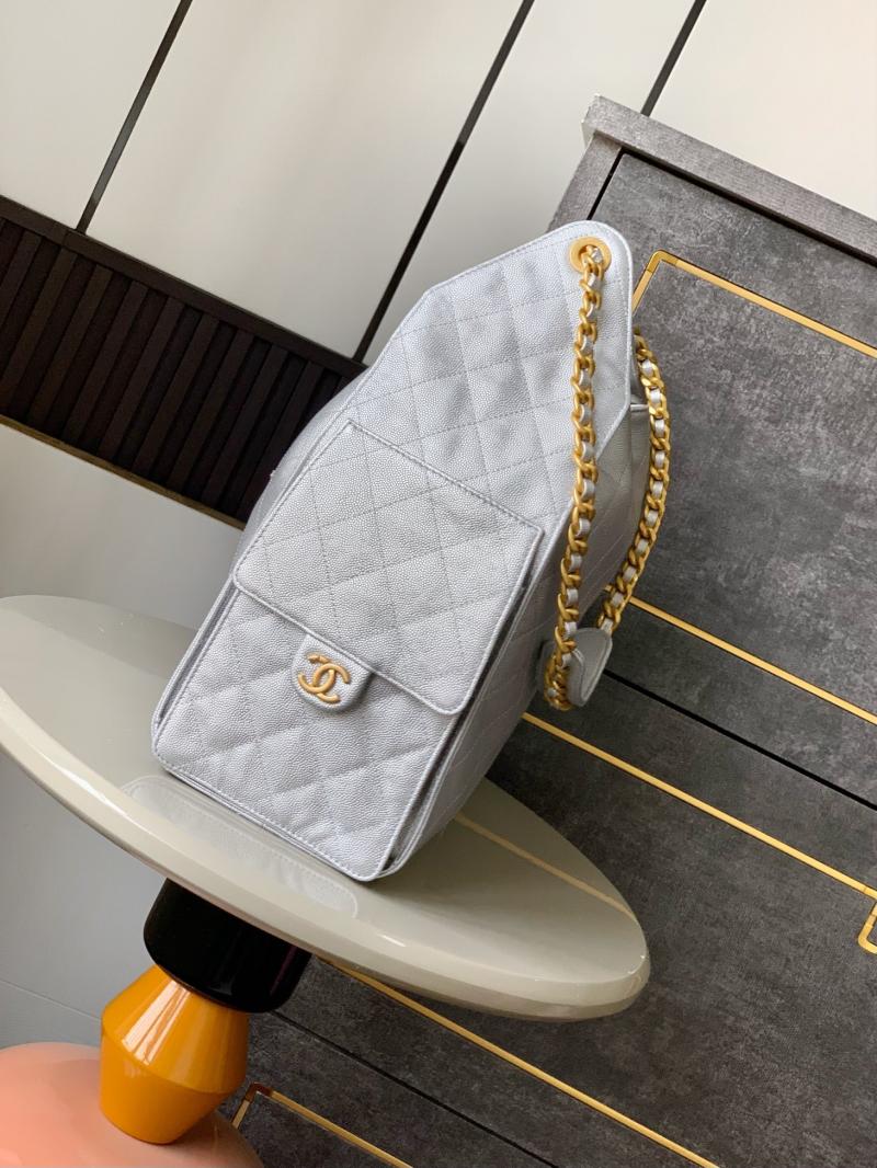 Chanel Grained Calfskin 25 Medium Handbag Silver AS5311