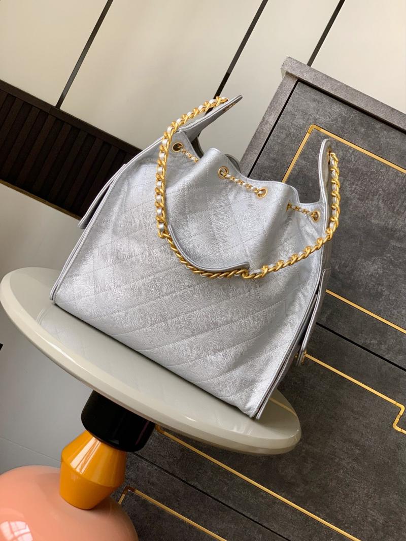 Chanel Grained Calfskin 25 Medium Handbag Silver AS5311