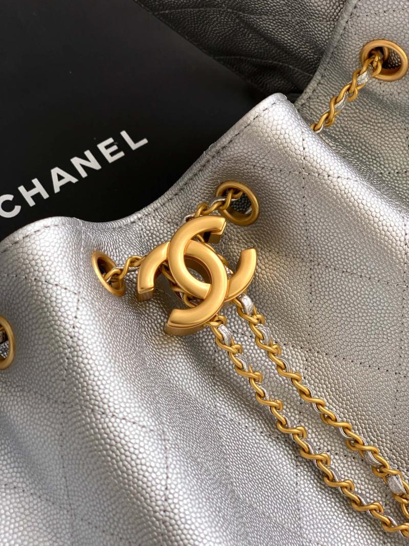 Chanel Grained Calfskin 25 Medium Handbag Silver AS5311