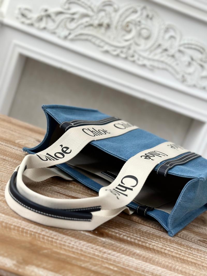 Chloe Woody tote bag in Blue Denim C7566