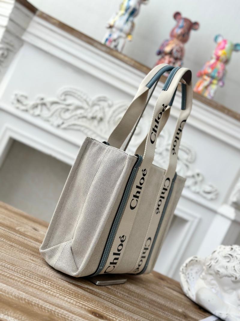 Chloe Woody tote bag in Cotton Canvas Blue C7565