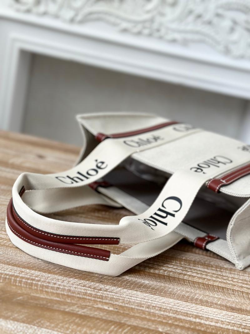 Chloe Woody tote bag in Cotton Canvas Brown C7565