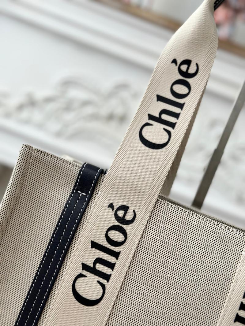 Chloe Woody tote bag in Cotton Canvas Navy C7565