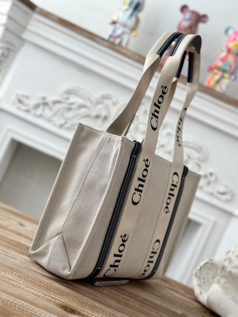 Chloe Woody tote bag in Cotton Canvas Navy C7565