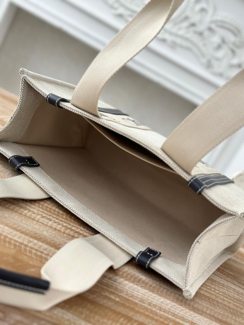 Chloe Woody tote bag in Cotton Canvas Navy C7565