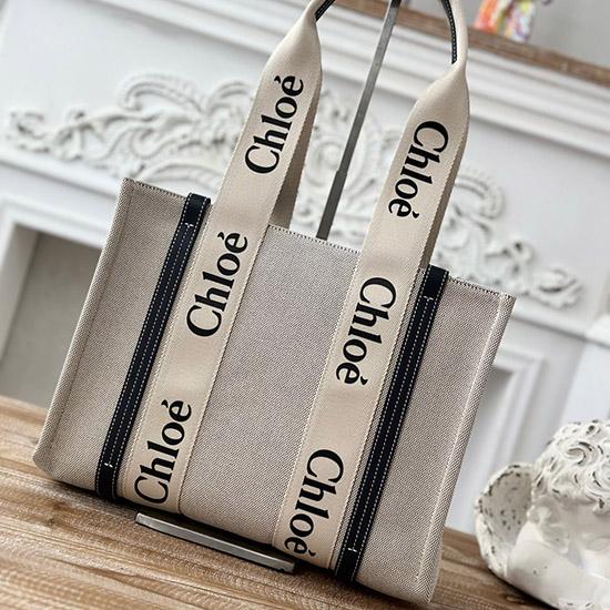 Chloe Woody tote bag in Cotton Canvas Navy C7565