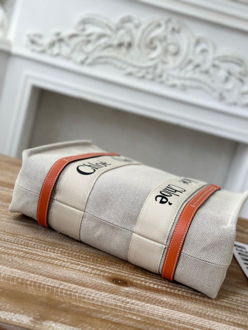 Chloe Woody tote bag in Cotton Canvas Orange C7565