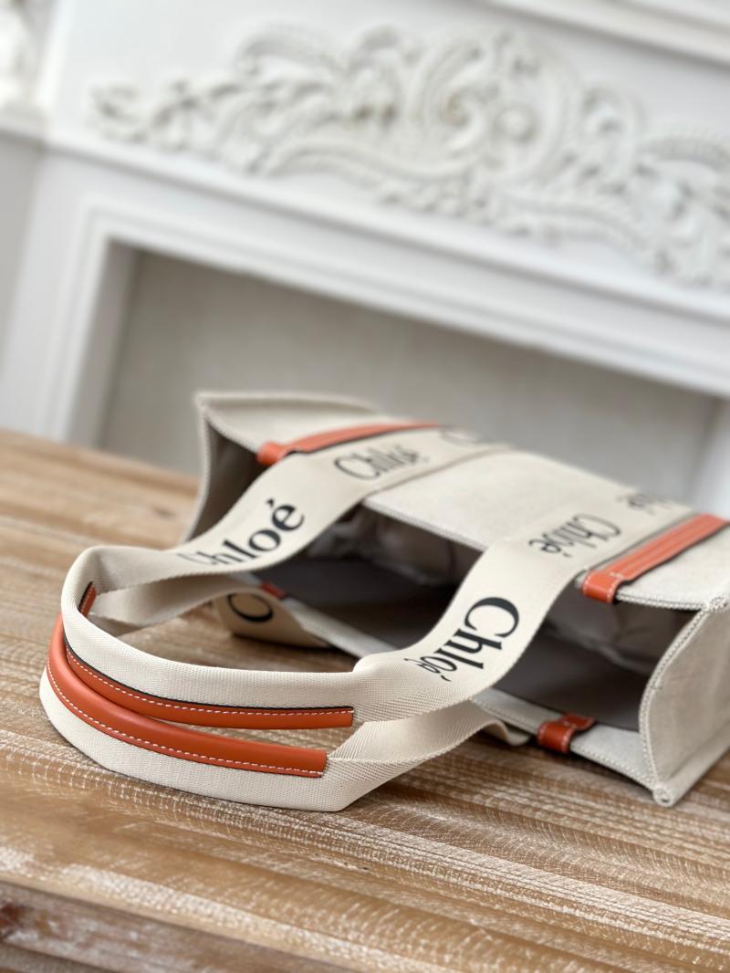 Chloe Woody tote bag in Cotton Canvas Orange C7565