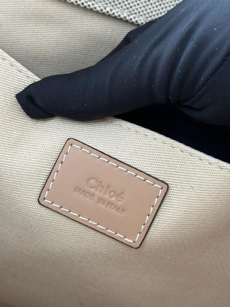 Chloe Woody tote bag in Cotton Canvas Powder C7565