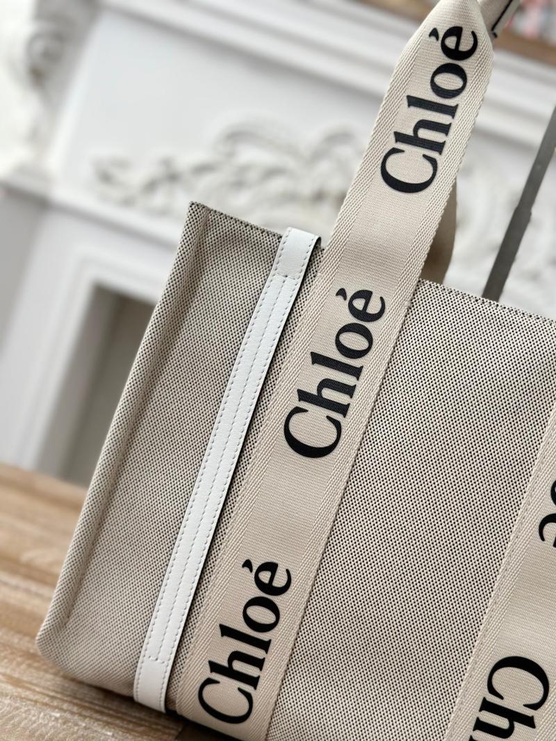 Chloe Woody tote bag in Cotton Canvas White C7565