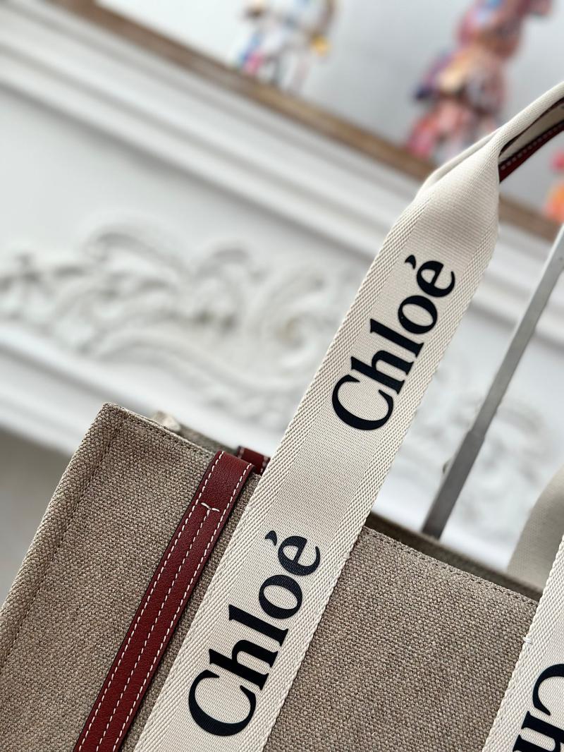 Chloe Woody tote bag in Linen Canvas Brown C7567
