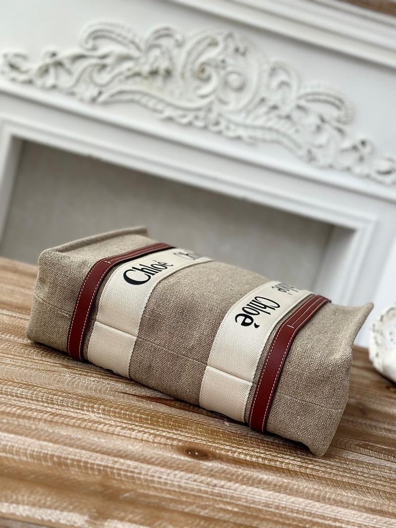 Chloe Woody tote bag in Linen Canvas Brown C7567