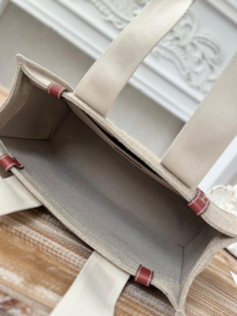 Chloe Woody tote bag in Linen Canvas Brown C7567