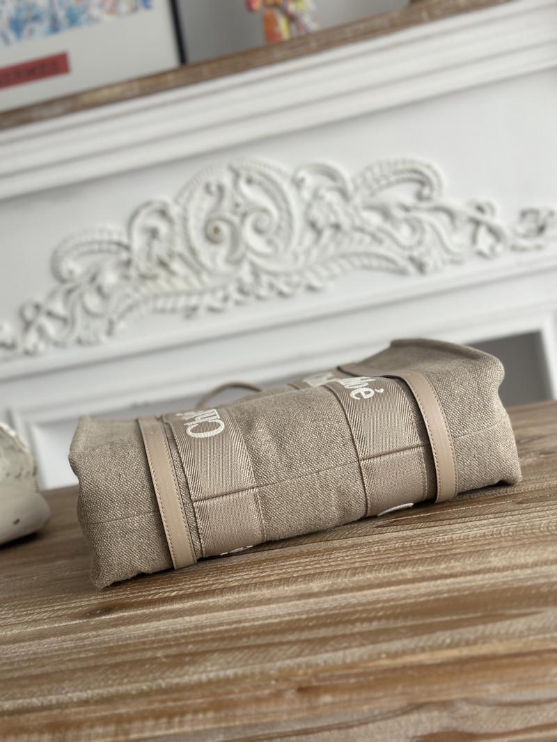 Chloe Woody tote bag in Linen Canvas C7570