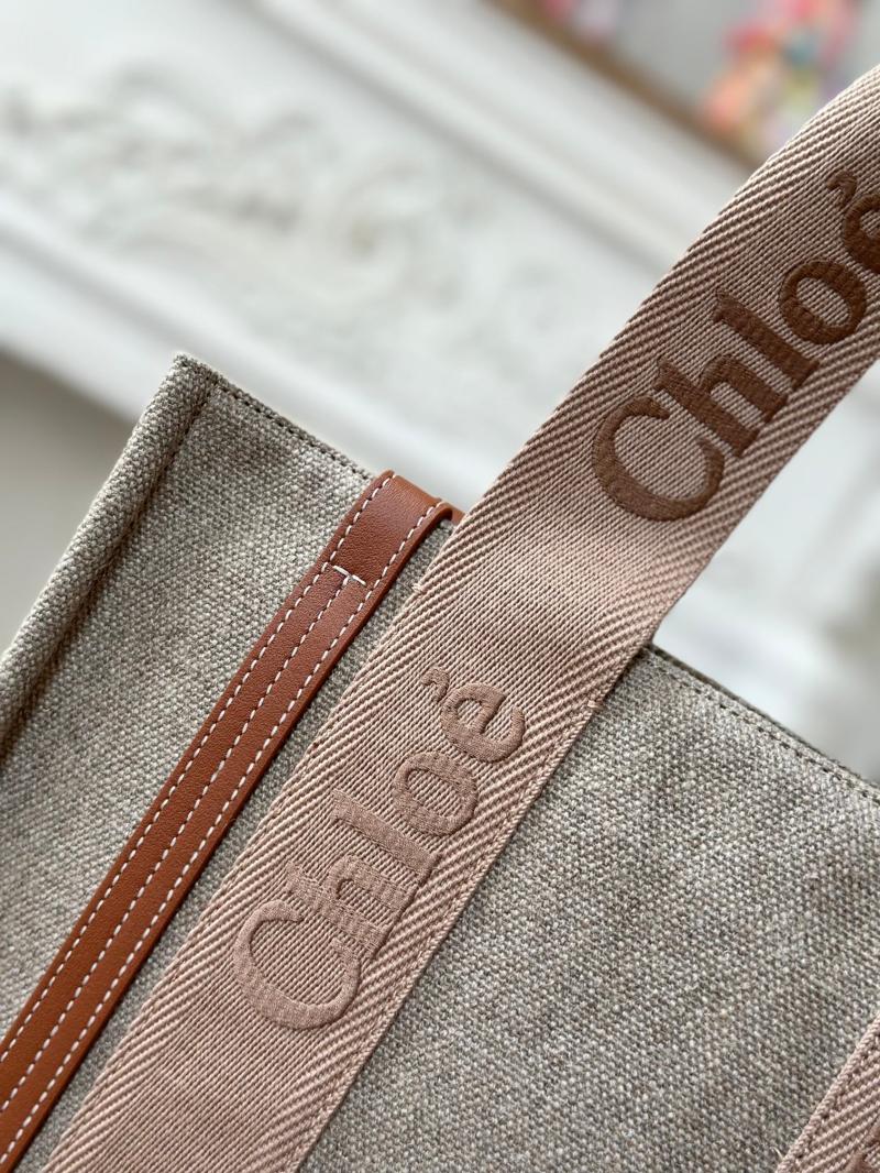 Chloe Woody tote bag in Linen Canvas C7571
