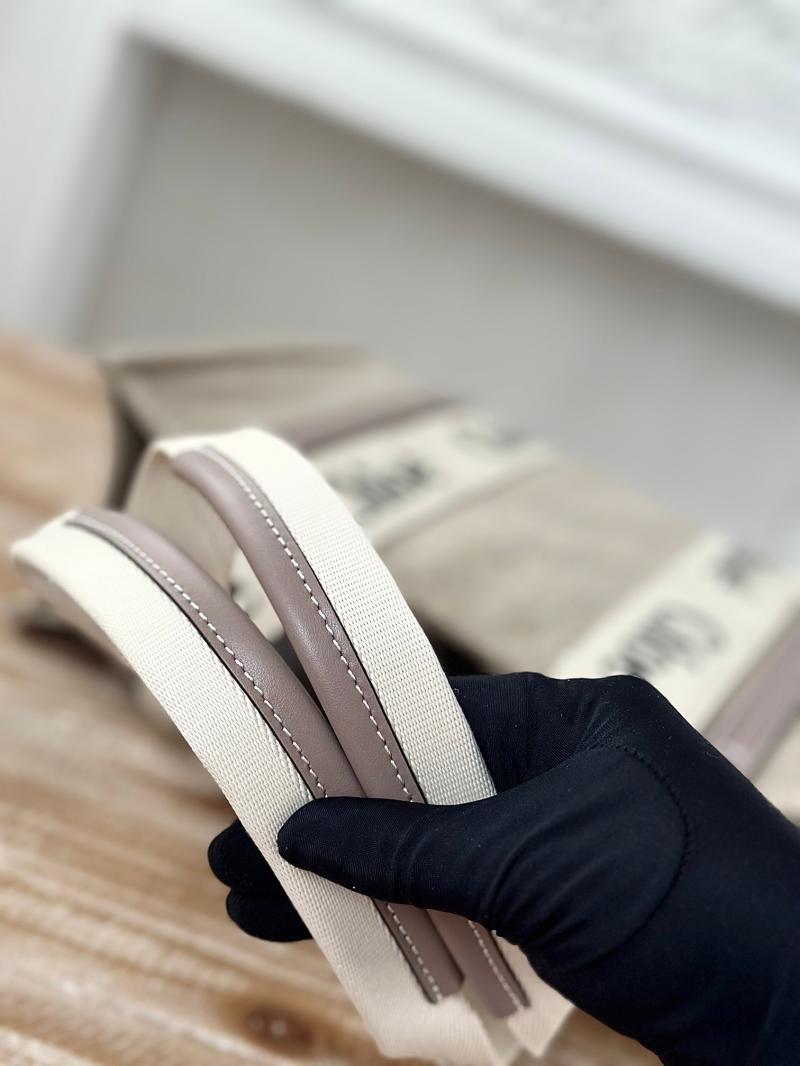 Chloe Woody tote bag in Linen Canvas Grey C7567