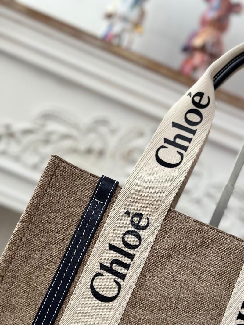 Chloe Woody tote bag in Linen Canvas Navy C7567