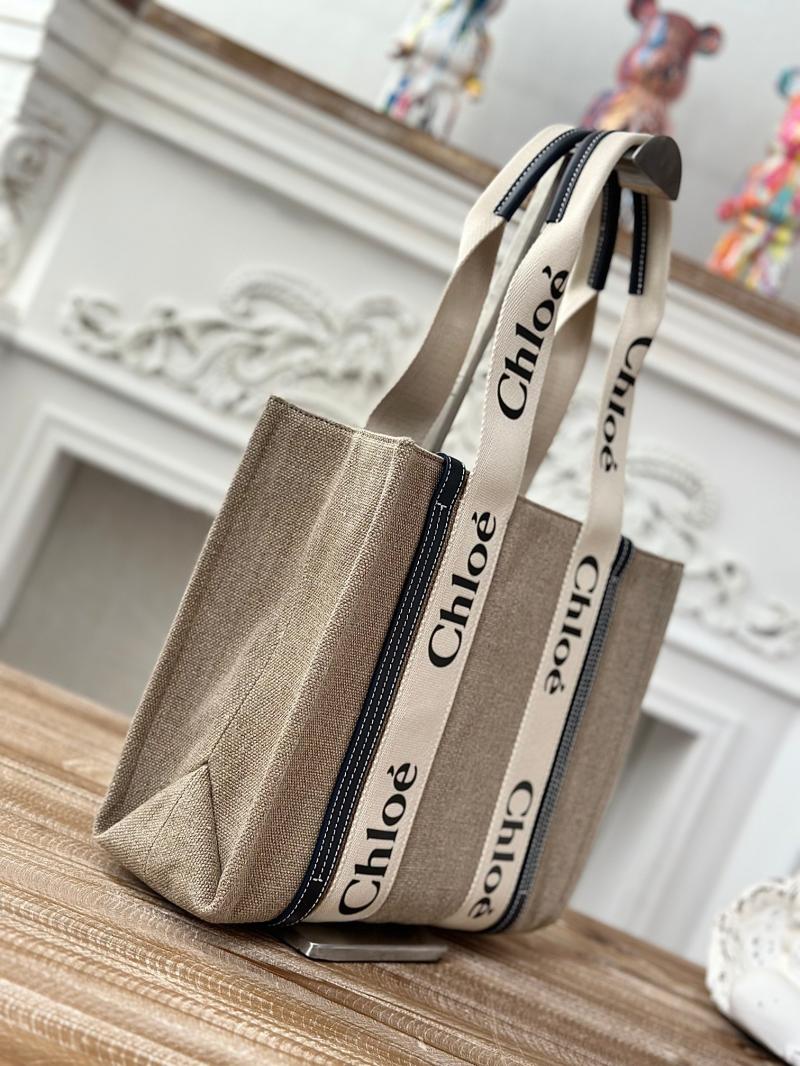 Chloe Woody tote bag in Linen Canvas Navy C7567