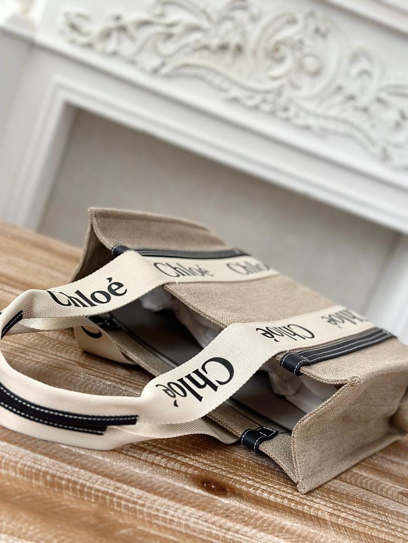 Chloe Woody tote bag in Linen Canvas Navy C7567