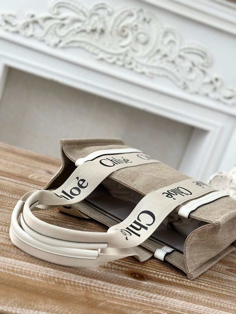 Chloe Woody tote bag in Linen Canvas White C7567