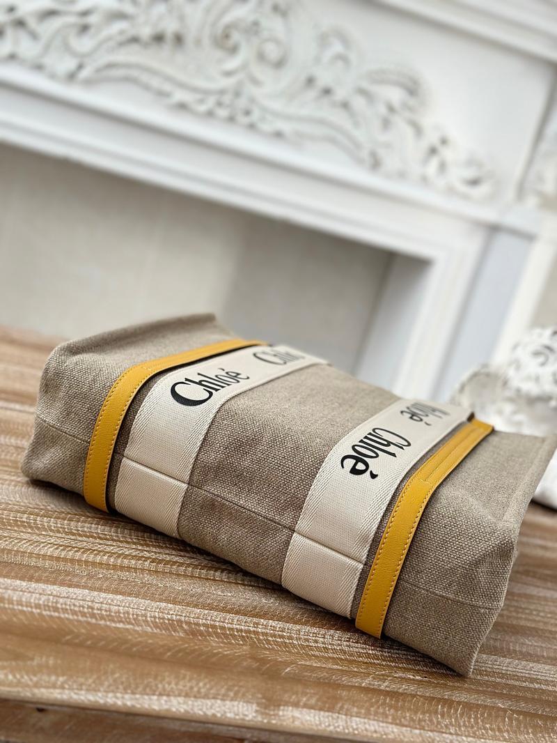 Chloe Woody tote bag in Linen Canvas Yellow C7567